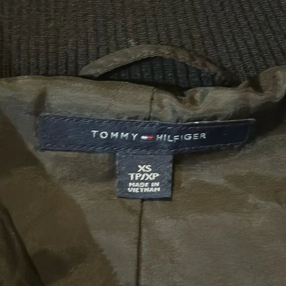 Tommy Hilfiger Women’s Hooded Sweater Jacket, full zipper and pockets, size XS - Picture 3 of 4